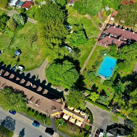 Romantik Camping Es Panzio Bed & Breakfast